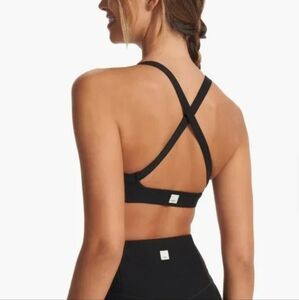 Vuori Women's Elevation Ruched Black heather bra small